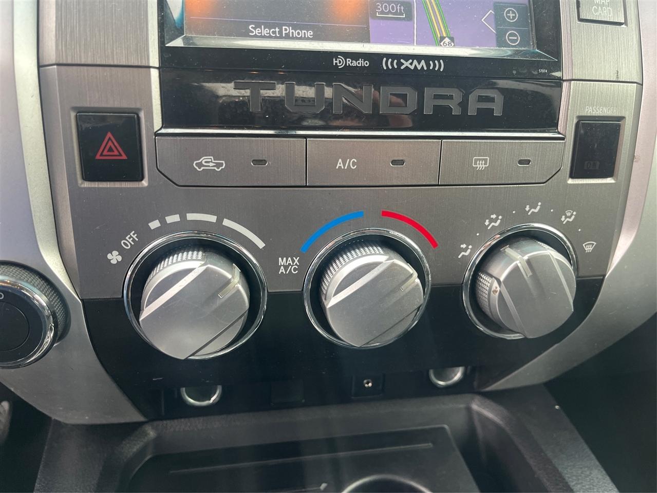 Toyota Tundra SR5 2015