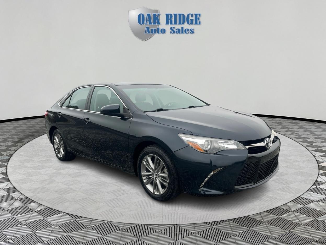 Toyota Camry  2016