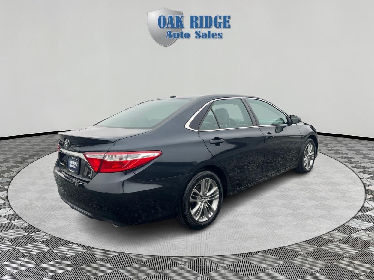 Toyota Camry  2016