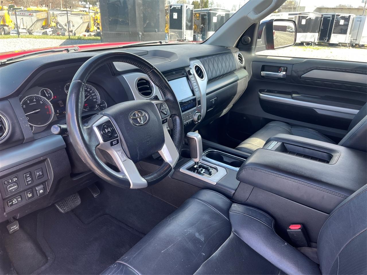 Toyota Tundra  2014