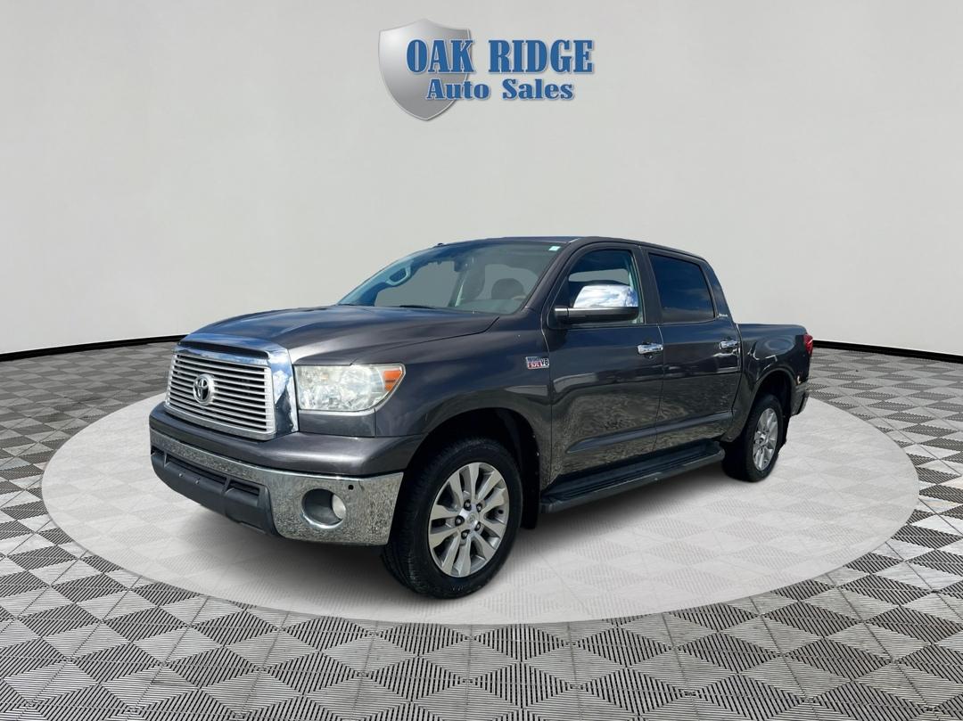 Toyota Tundra  2013