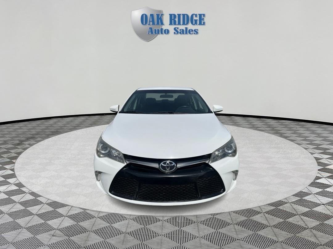 Toyota Camry SE 2017
