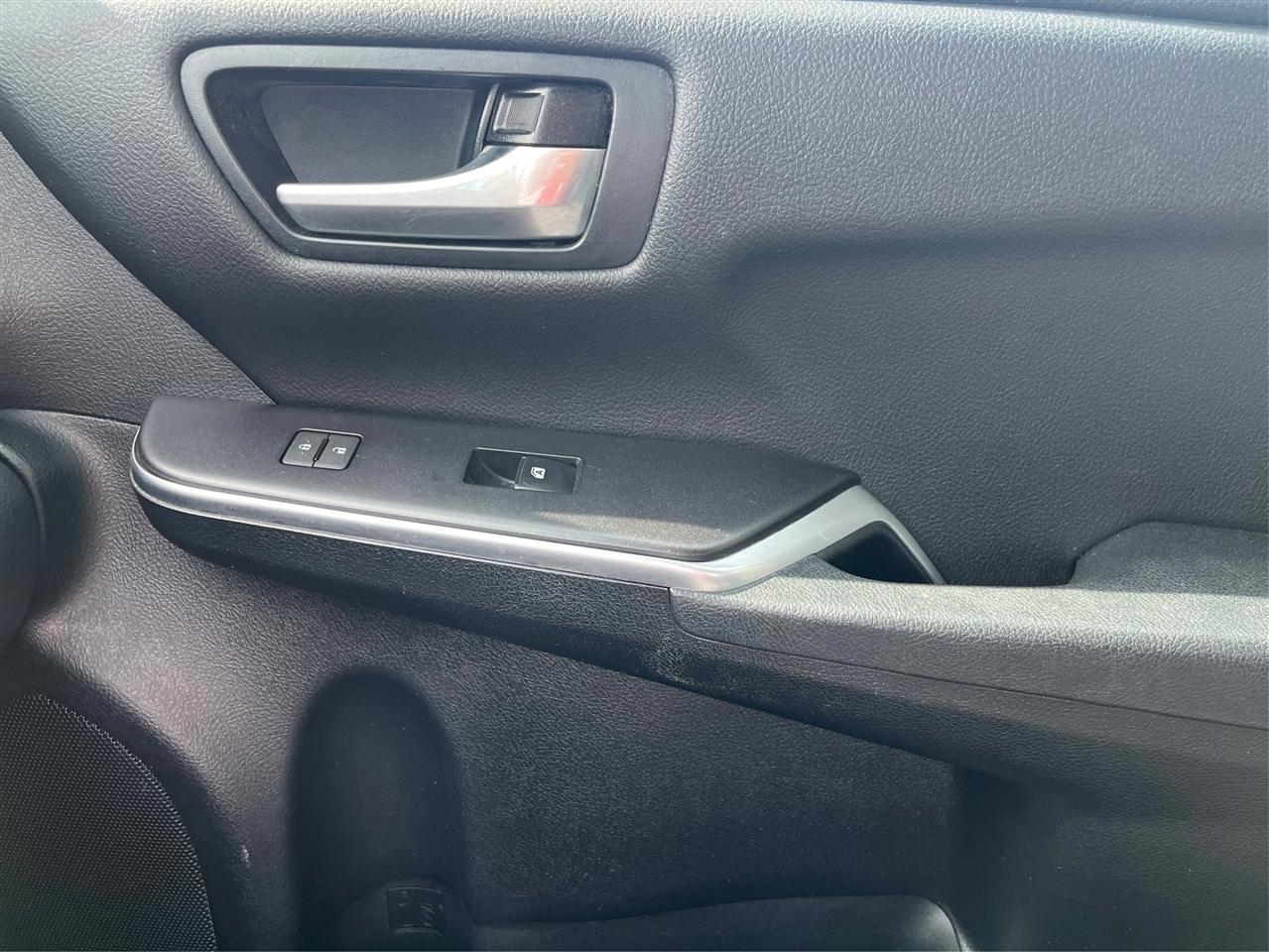 Toyota Camry SE 2017