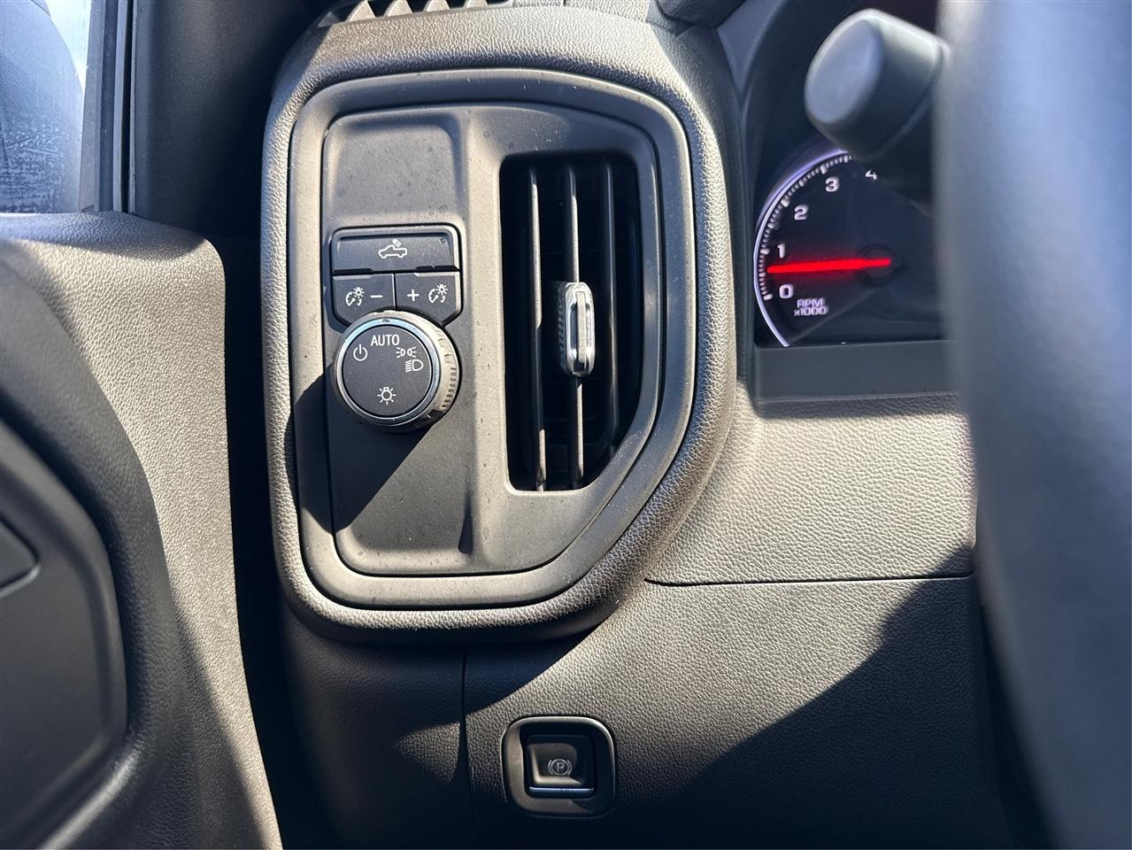 Chevrolet Silverado 1500  2019