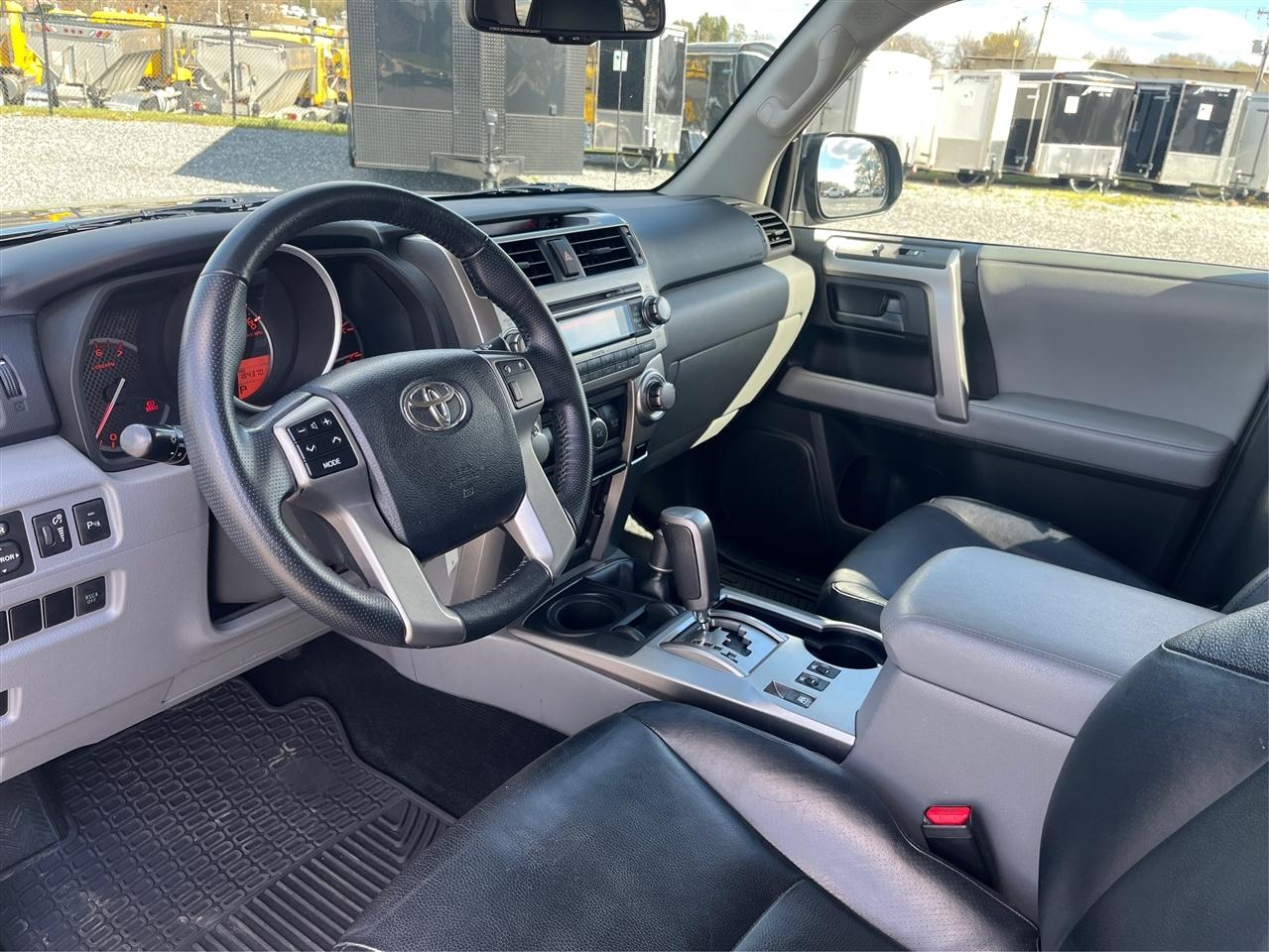 Toyota 4Runner  2010