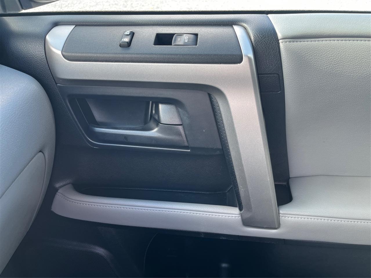 Toyota 4Runner  2010