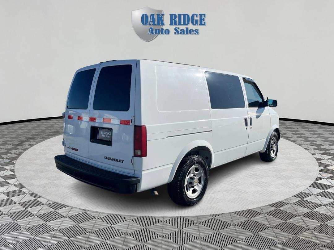 Chevrolet Astro Base 2004