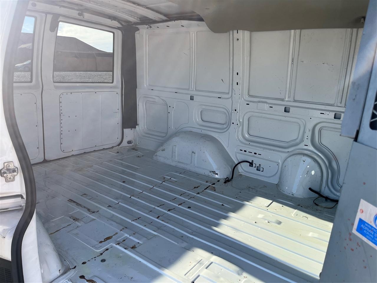 Chevrolet Astro Base 2004