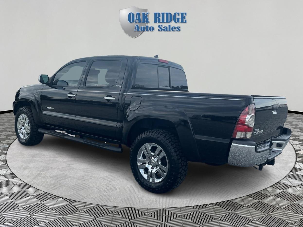 Toyota Tacoma V6 2015