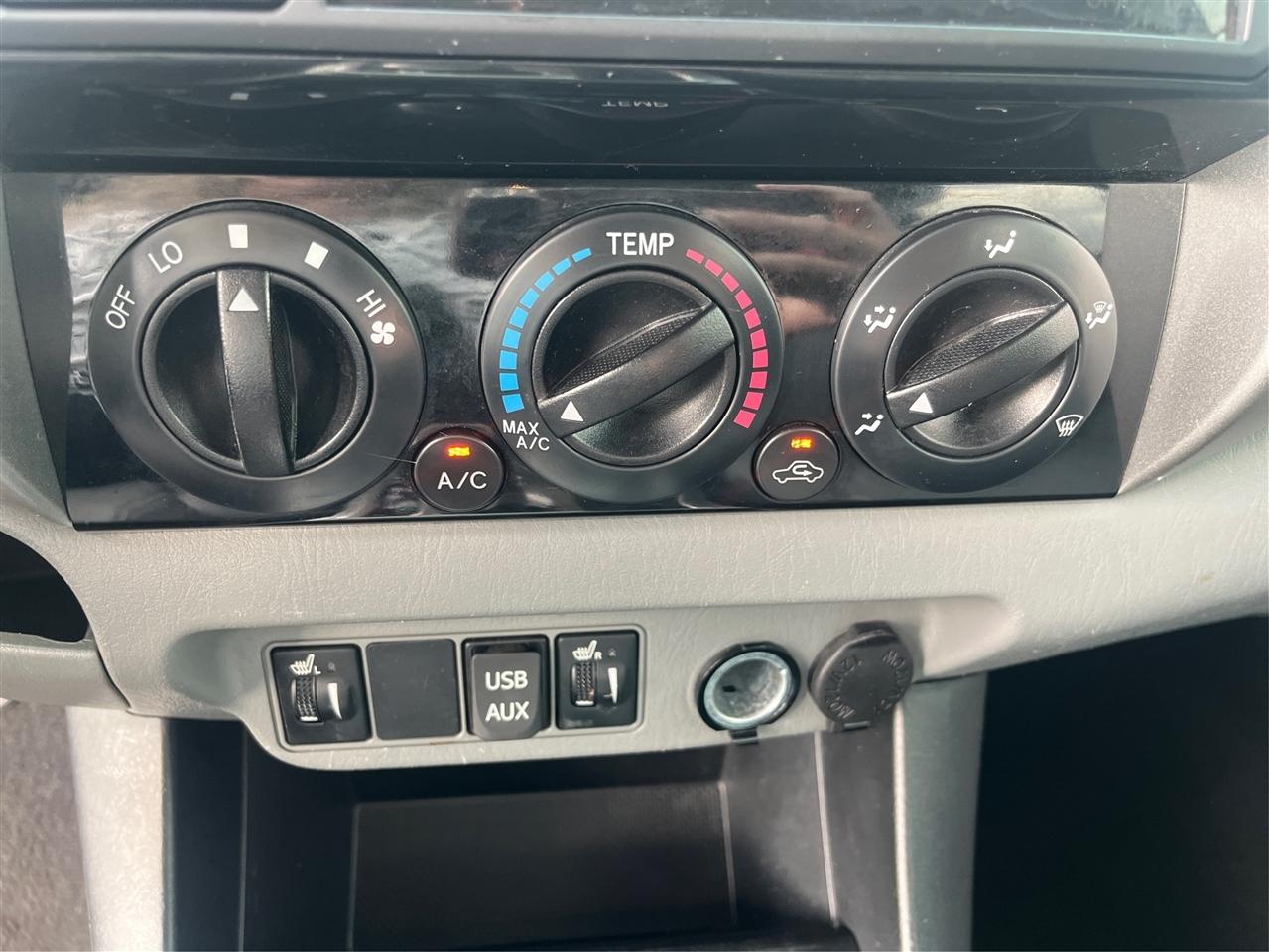 Toyota Tacoma V6 2015