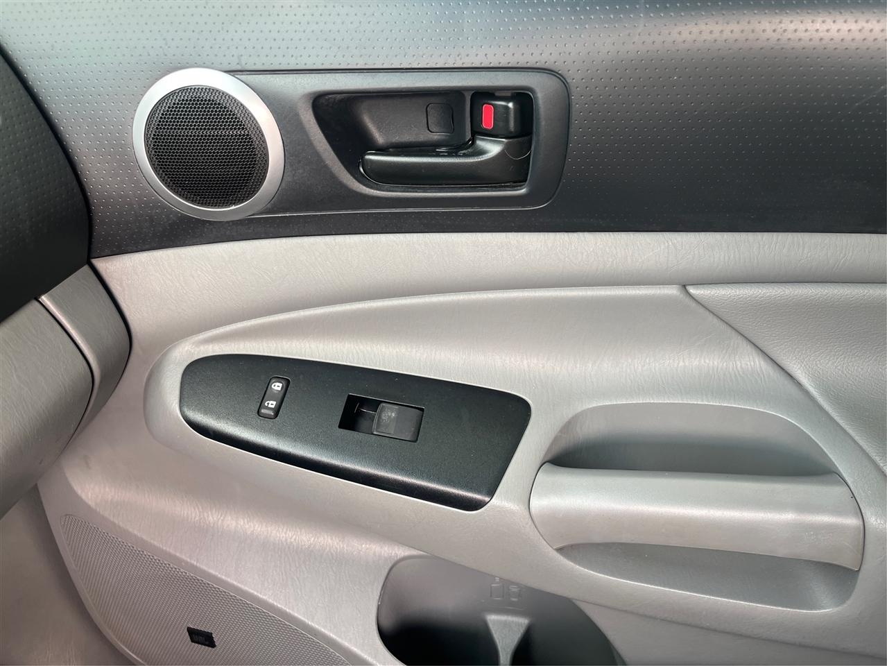 Toyota Tacoma V6 2015