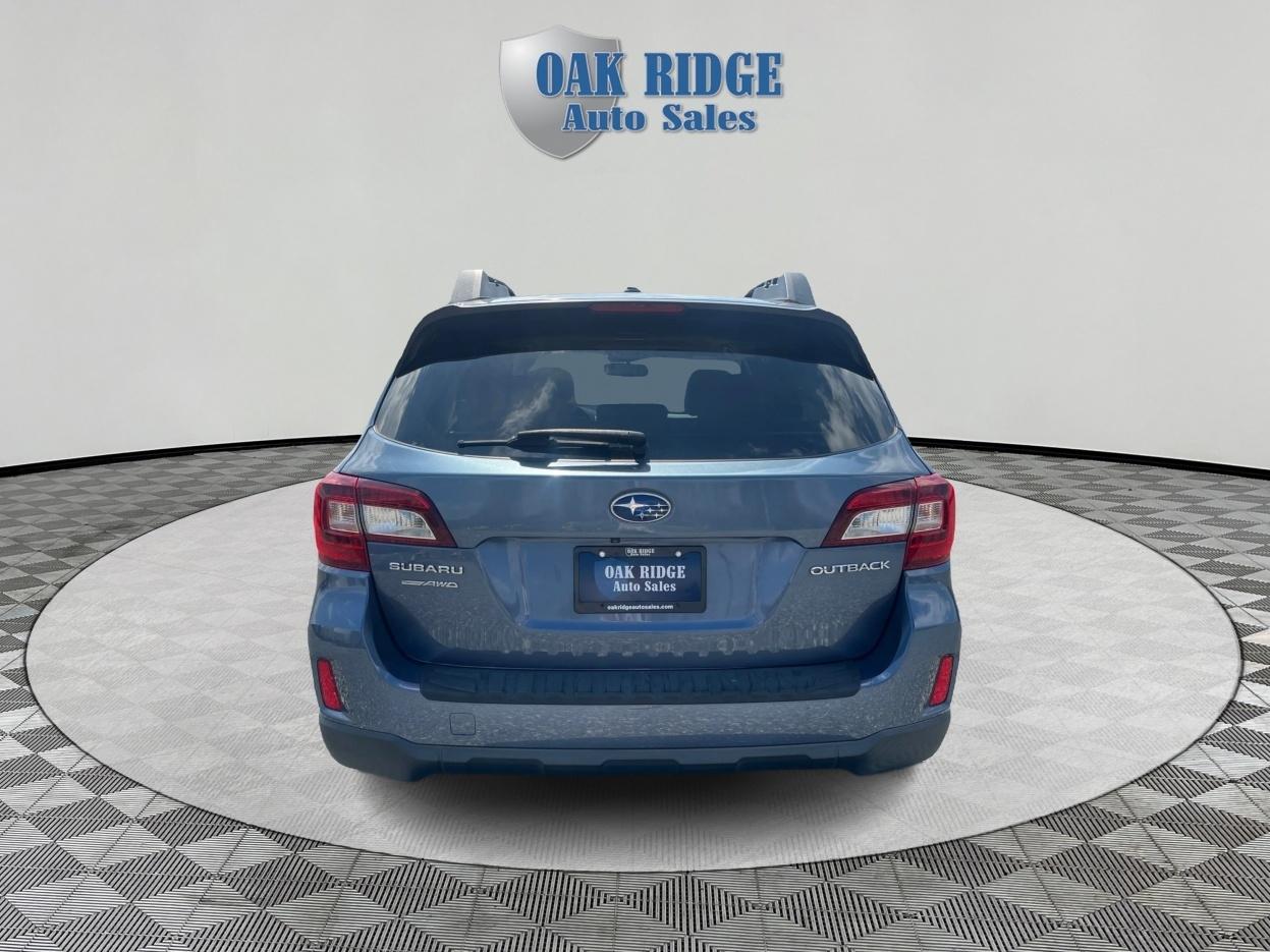 Subaru Outback  2015