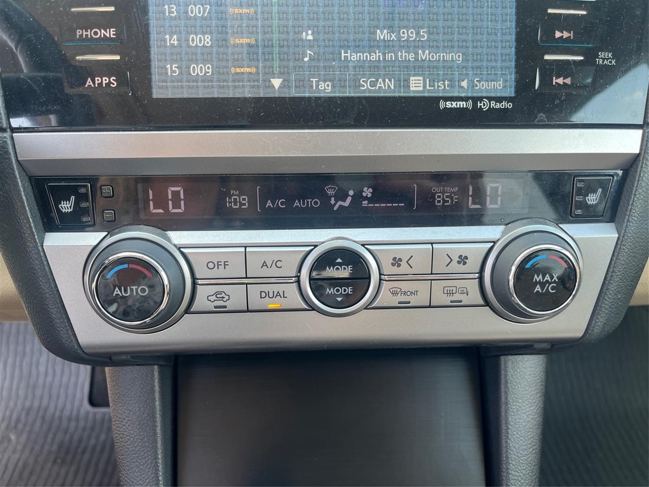 Subaru Outback  2015