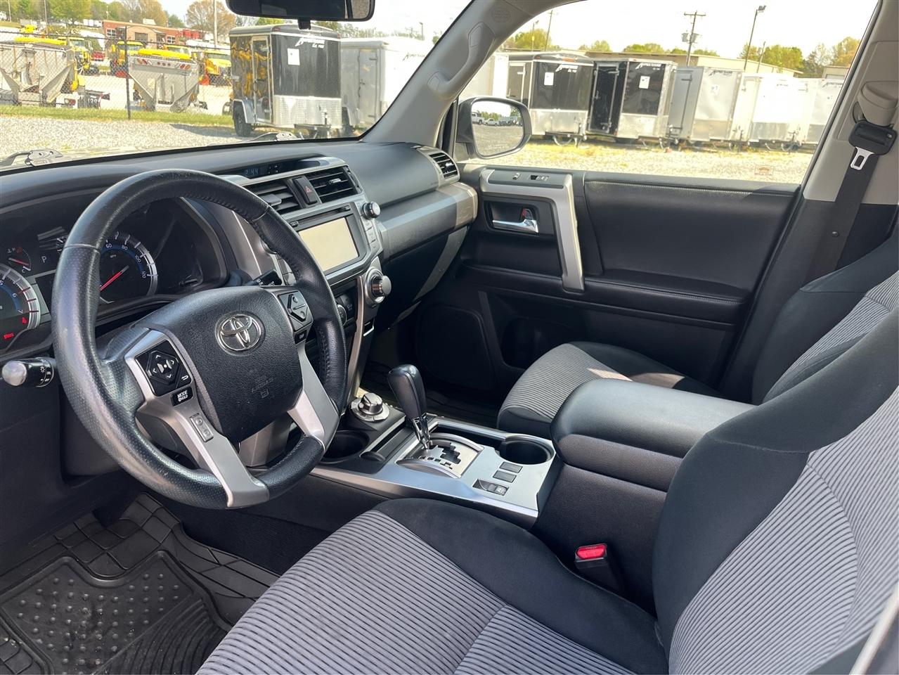 Toyota 4Runner  2017