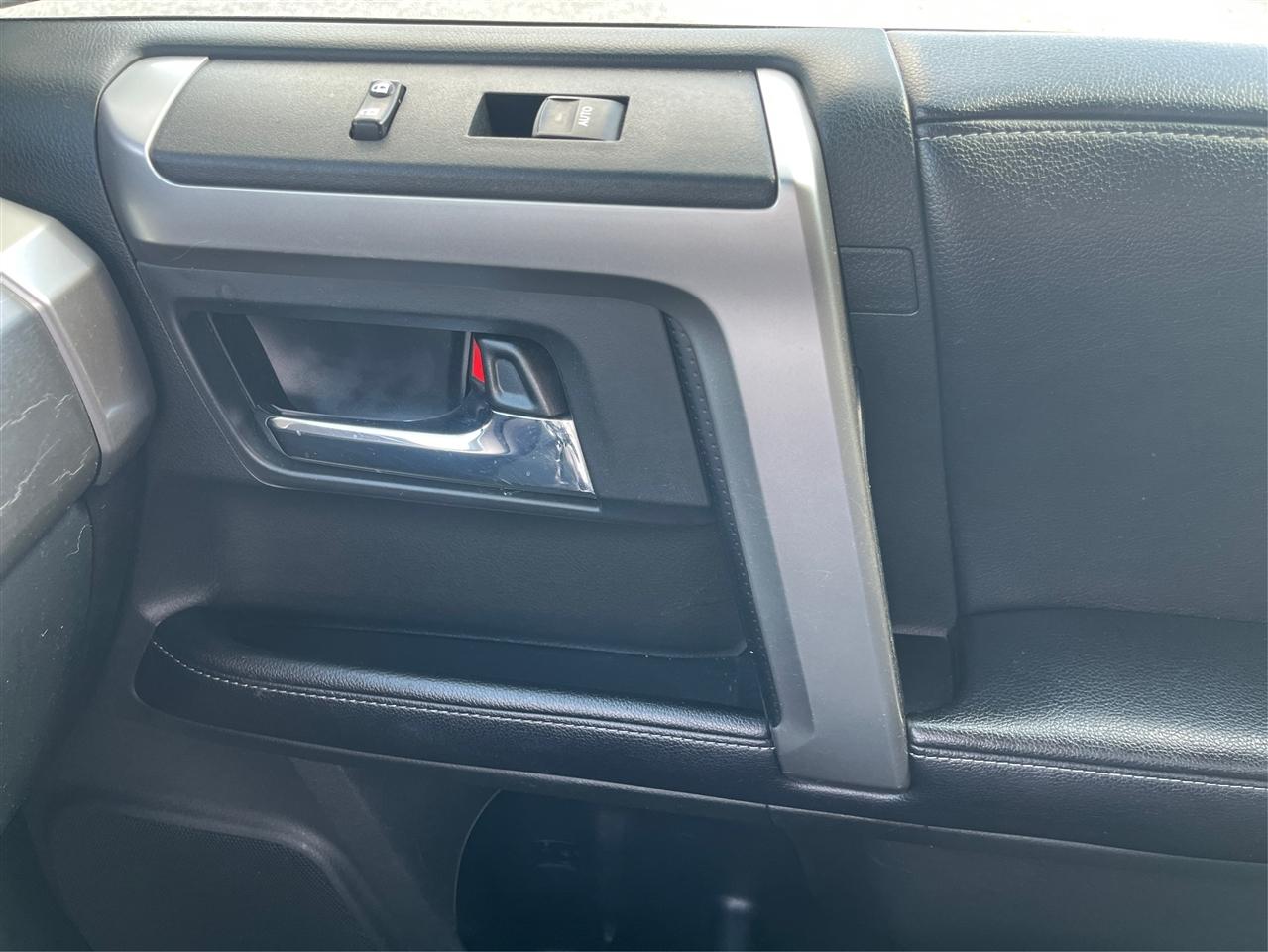 Toyota 4Runner  2017