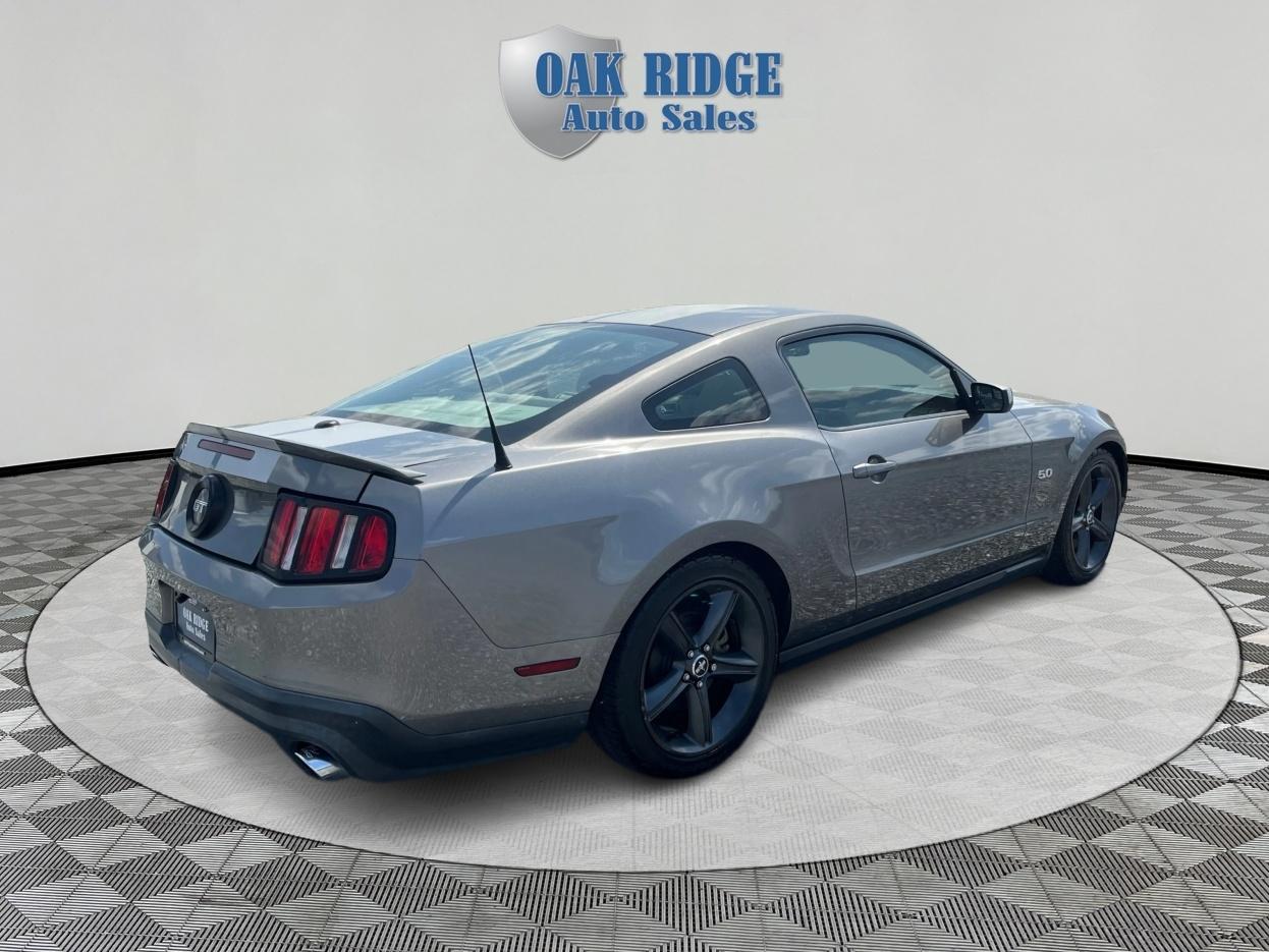 Ford Mustang GT Premium 2011