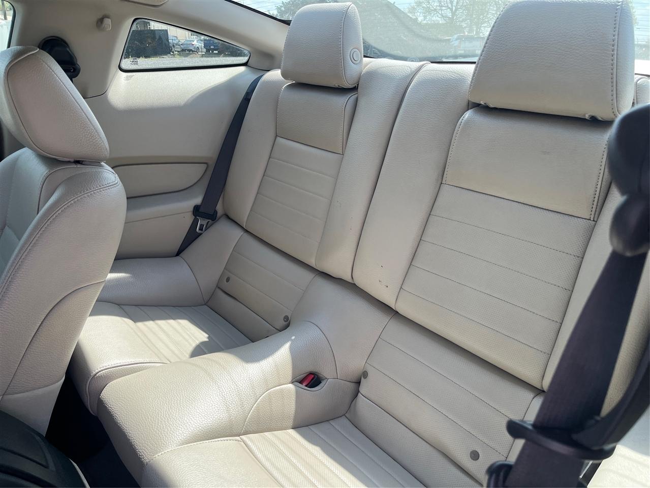 Ford Mustang GT Premium 2011