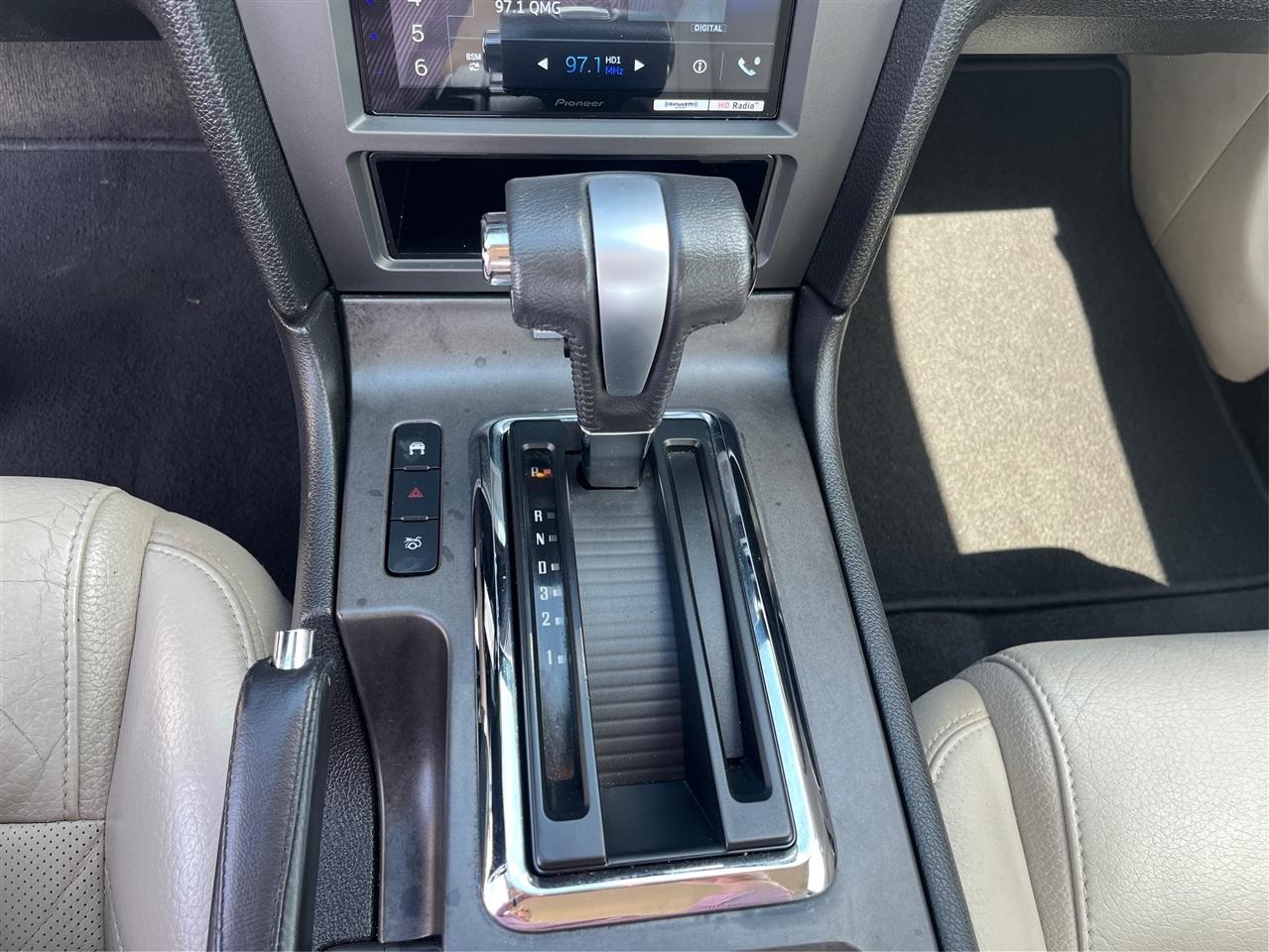 Ford Mustang GT Premium 2011