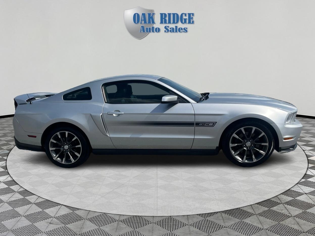 Ford Mustang GT Premium 2011
