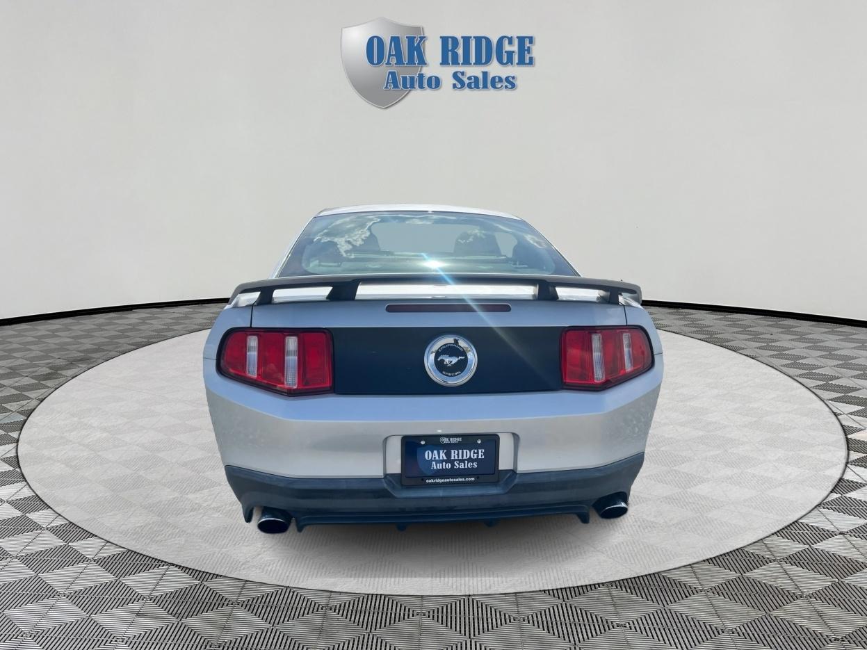 Ford Mustang GT Premium 2011