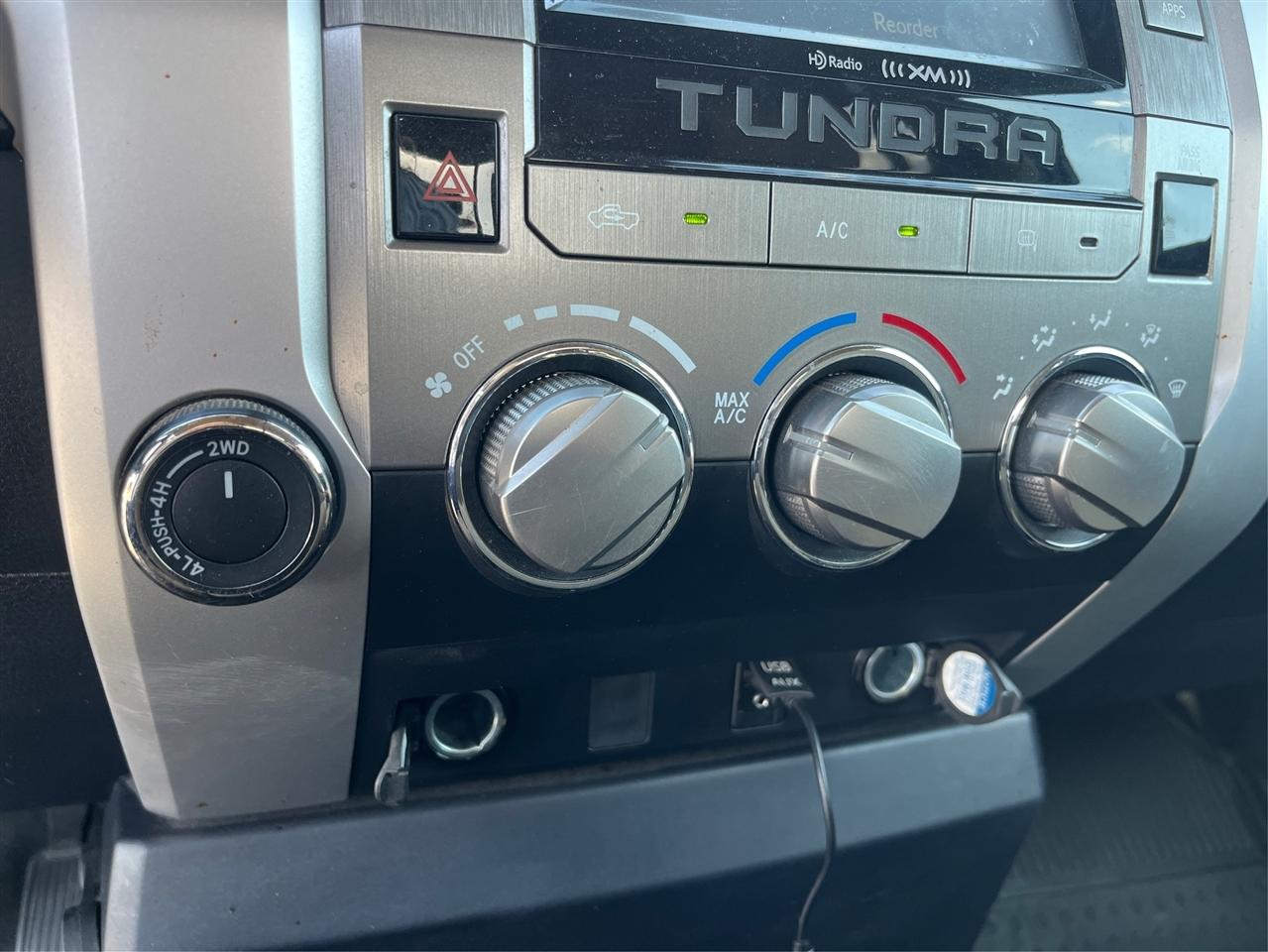 Toyota Tundra SR5 2018