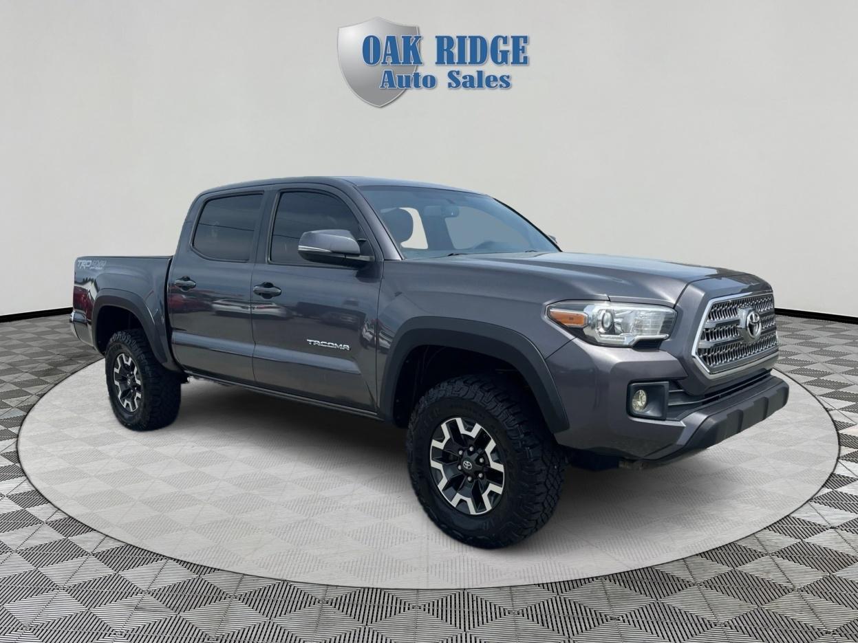 Toyota Tacoma  2017