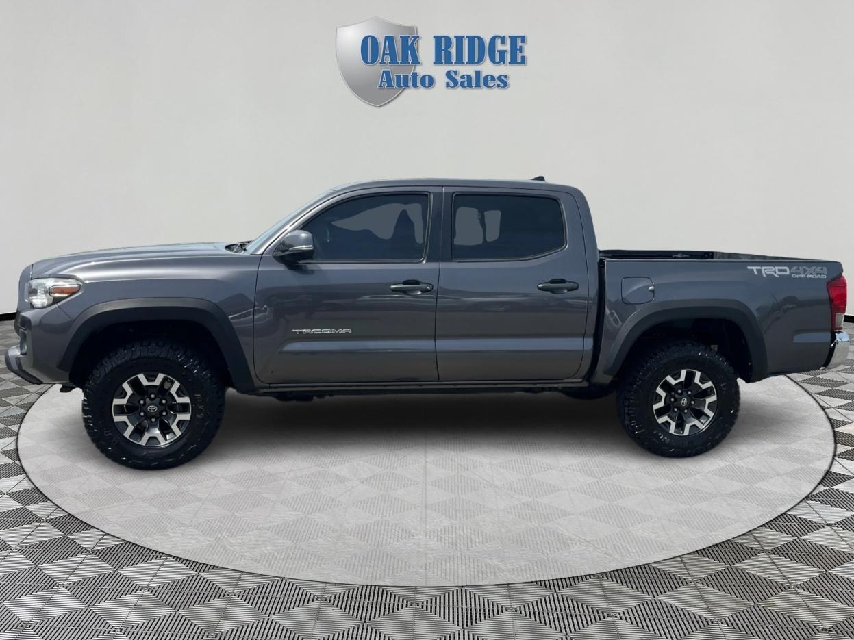 Toyota Tacoma  2017