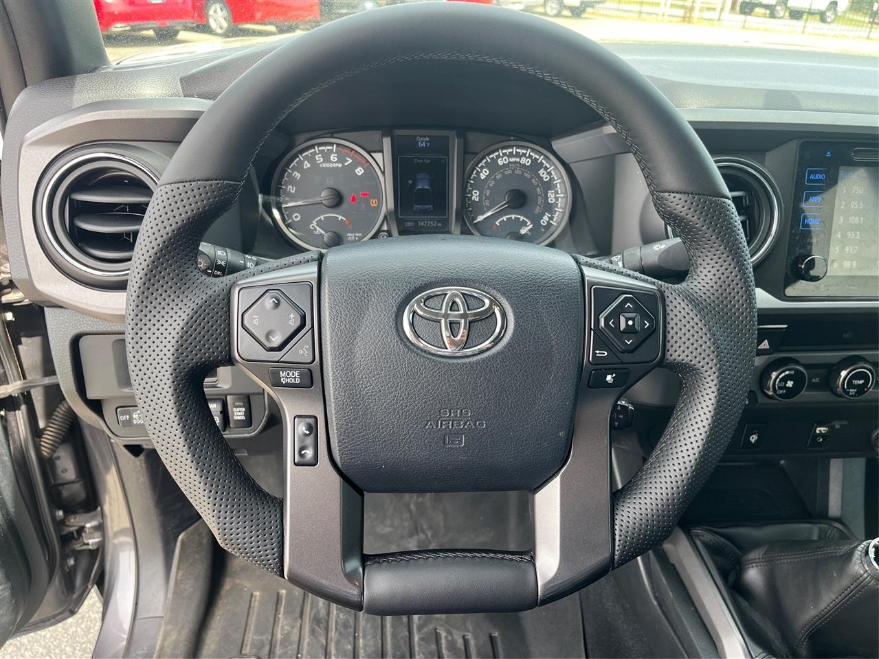 Toyota Tacoma  2017
