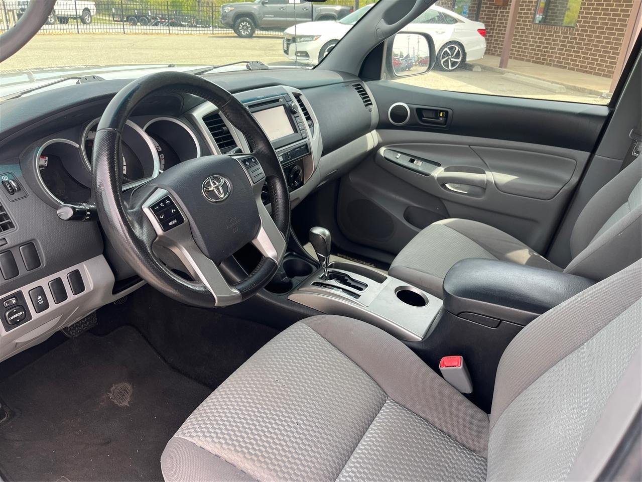 Toyota Tacoma Prerunner 2013