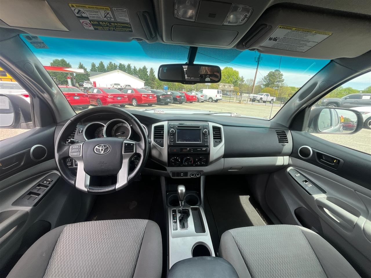 Toyota Tacoma Prerunner 2013