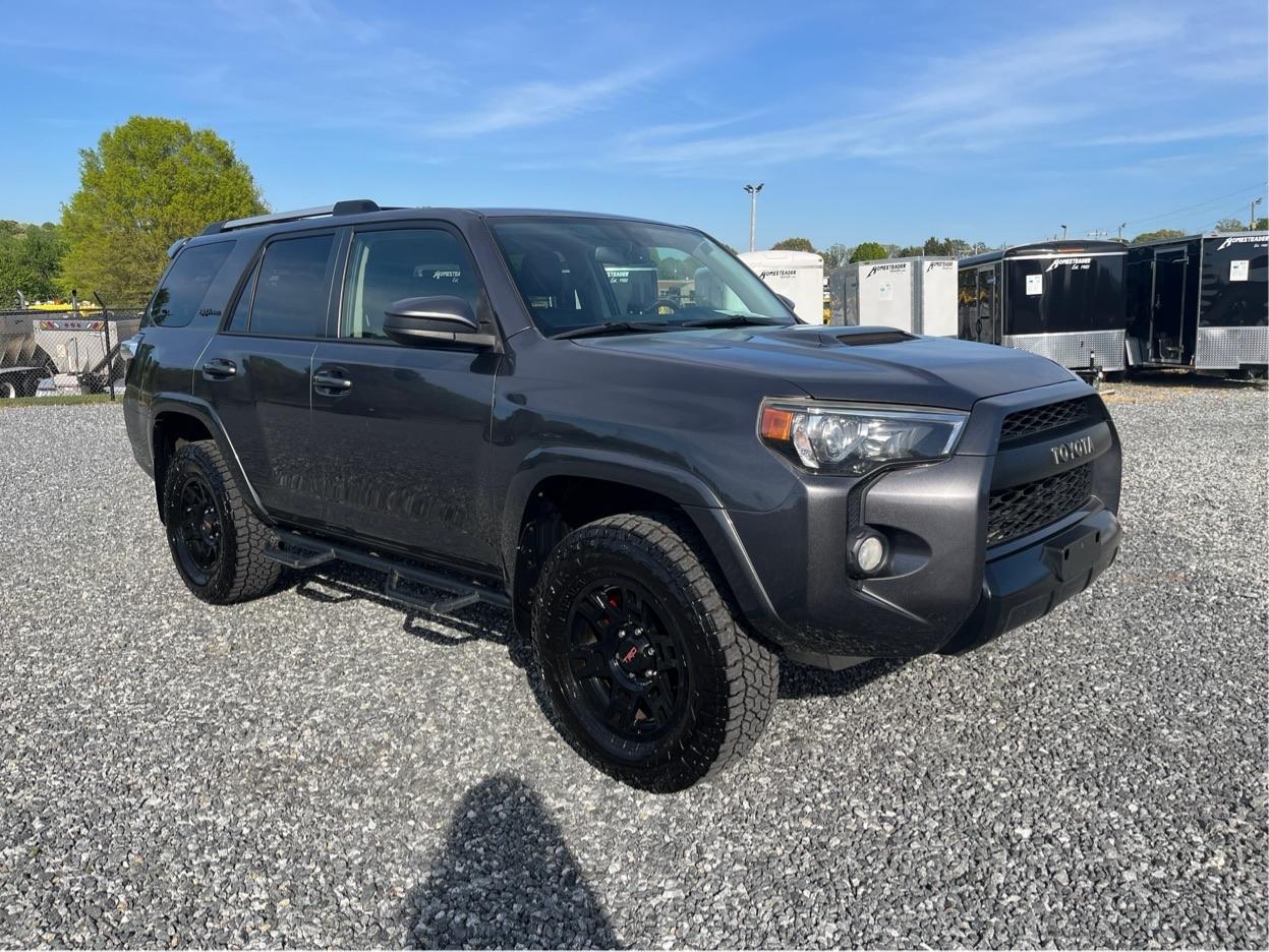 Toyota 4Runner  2016