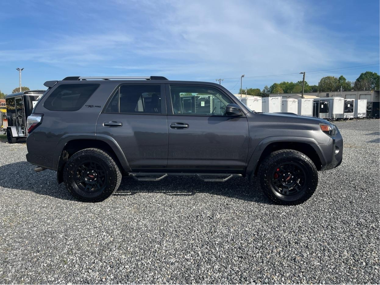 Toyota 4Runner  2016