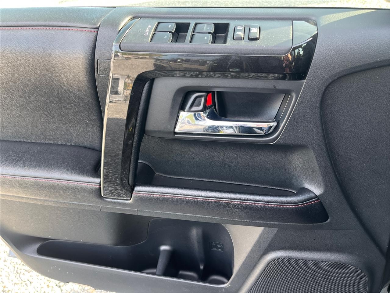 Toyota 4Runner  2016