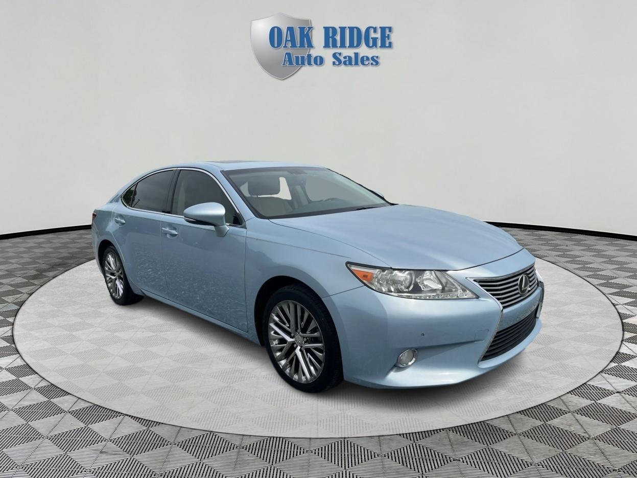 Lexus ES 350 Base 2013