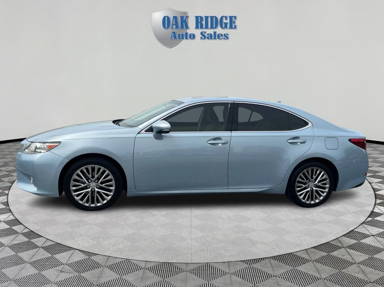 Lexus ES 350 Base 2013