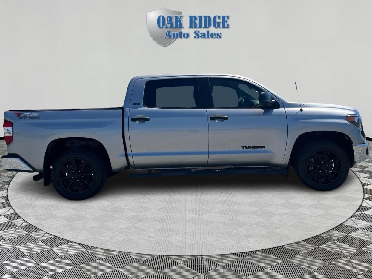 Toyota Tundra SR5 2019