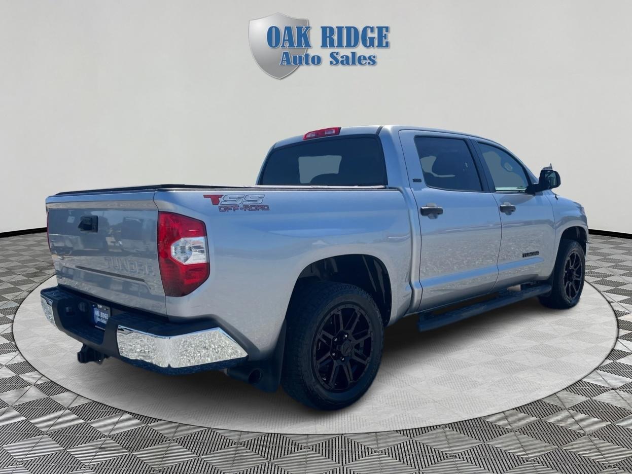 Toyota Tundra SR5 2019
