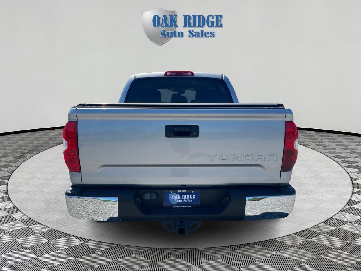 Toyota Tundra SR5 2019