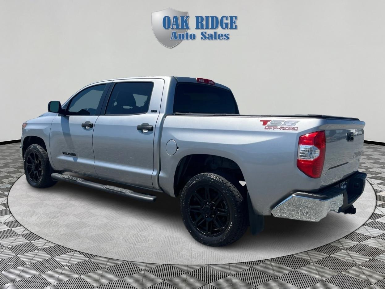 Toyota Tundra SR5 2019