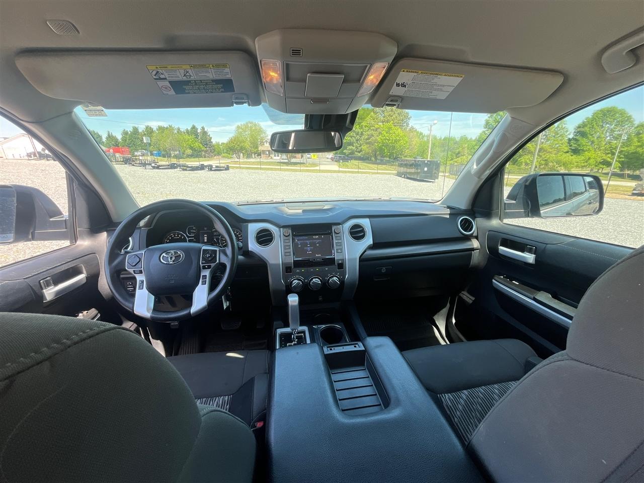 Toyota Tundra SR5 2019