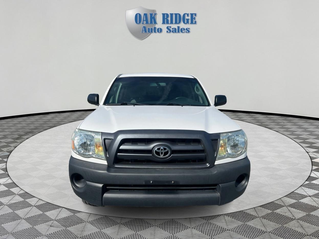 Toyota Tacoma Base 2008