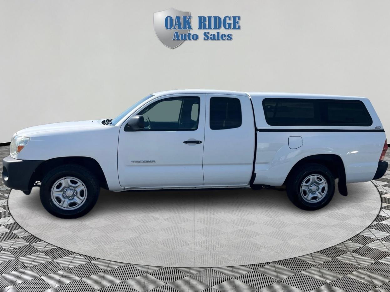 Toyota Tacoma Base 2008