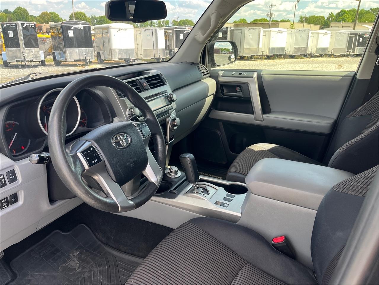 Toyota 4Runner SR5 2013