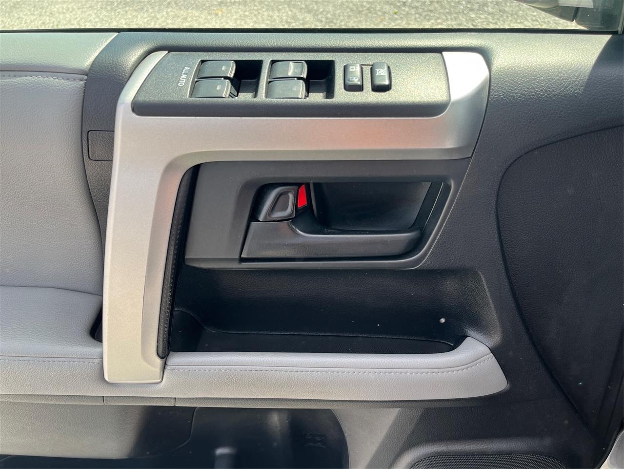 Toyota 4Runner SR5 2013