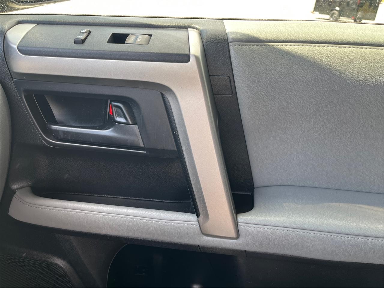 Toyota 4Runner SR5 2013