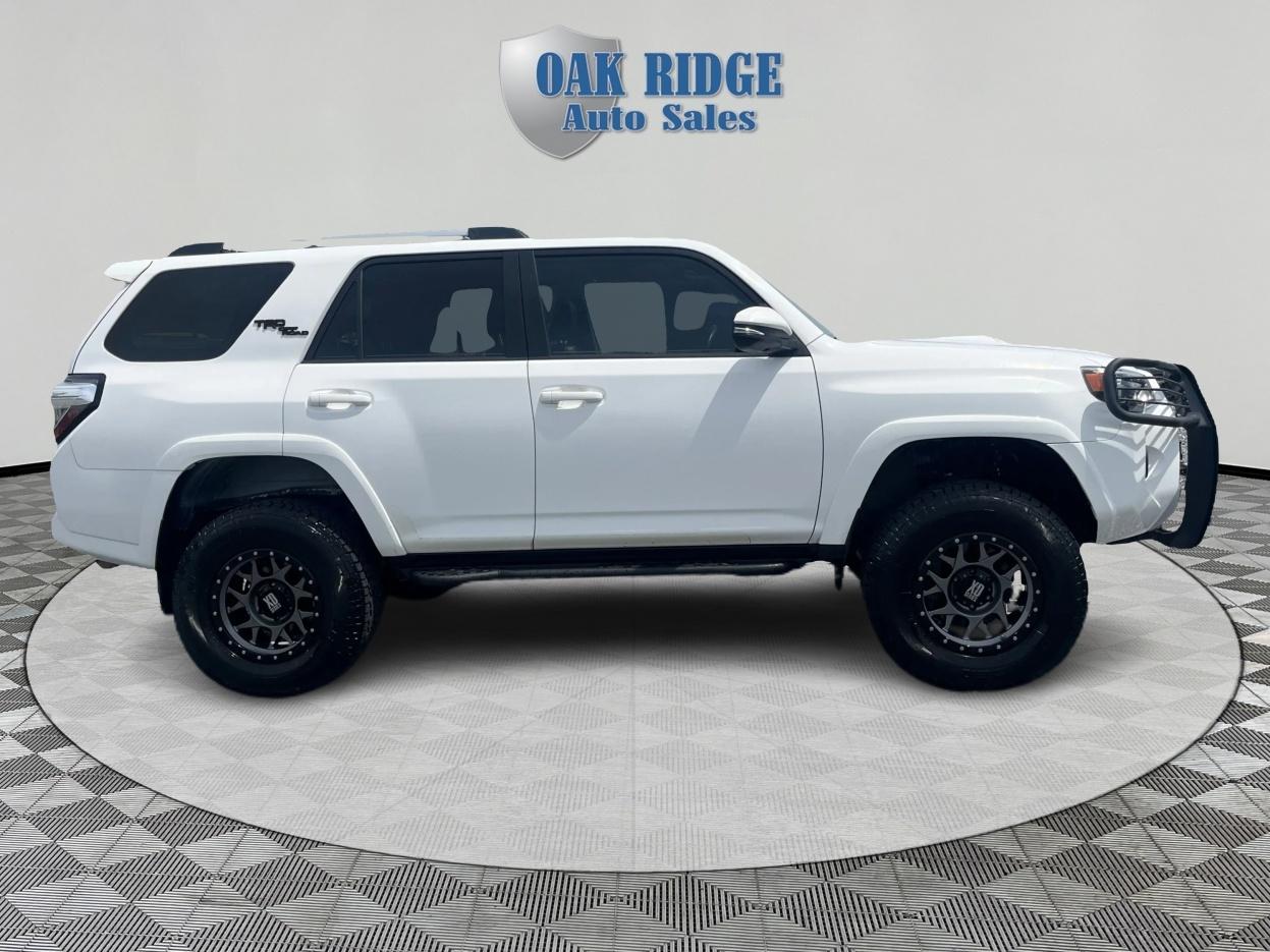 Toyota 4Runner  2017