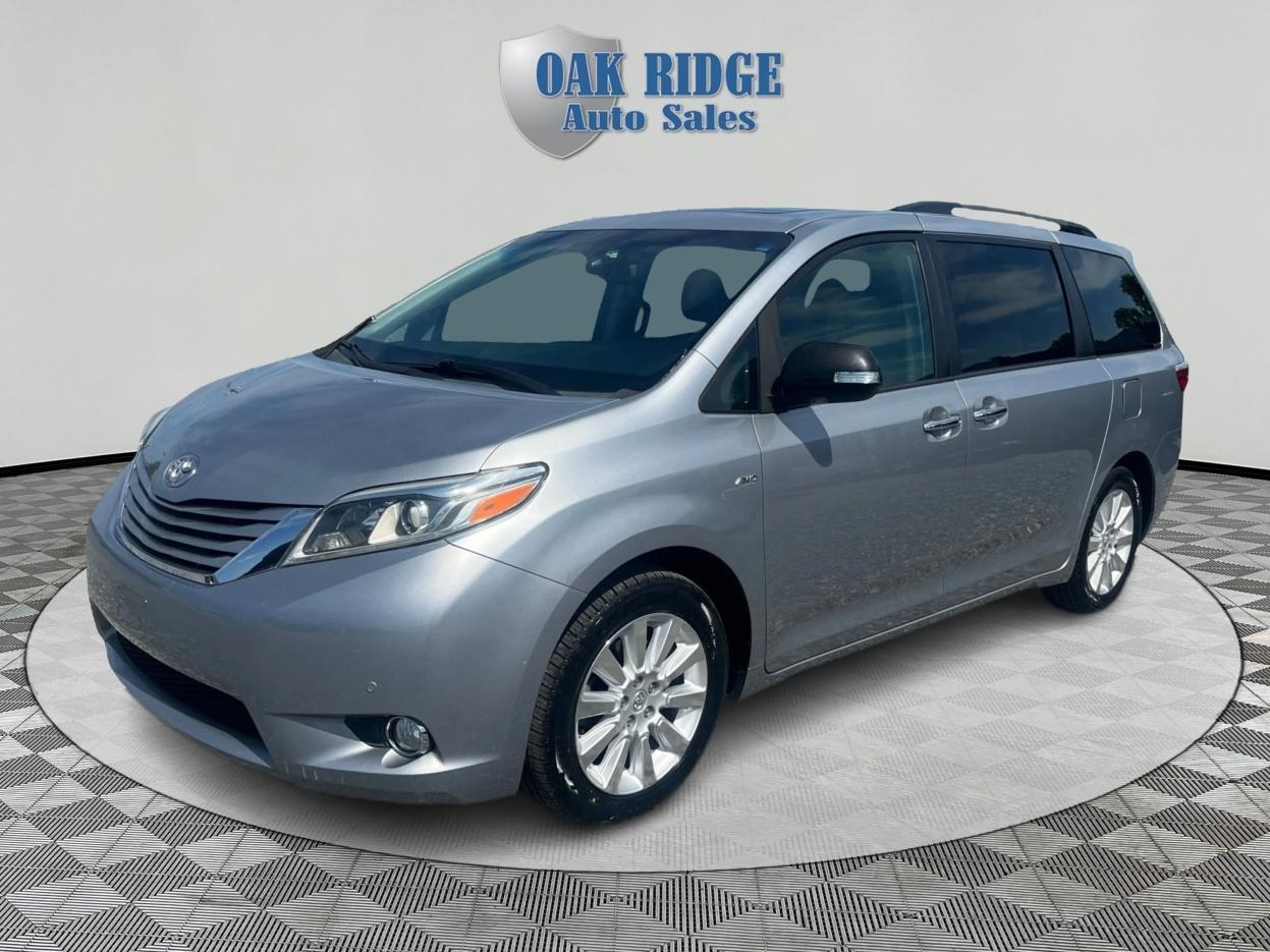 Toyota Sienna Limited Premium 7-Passenger 2016