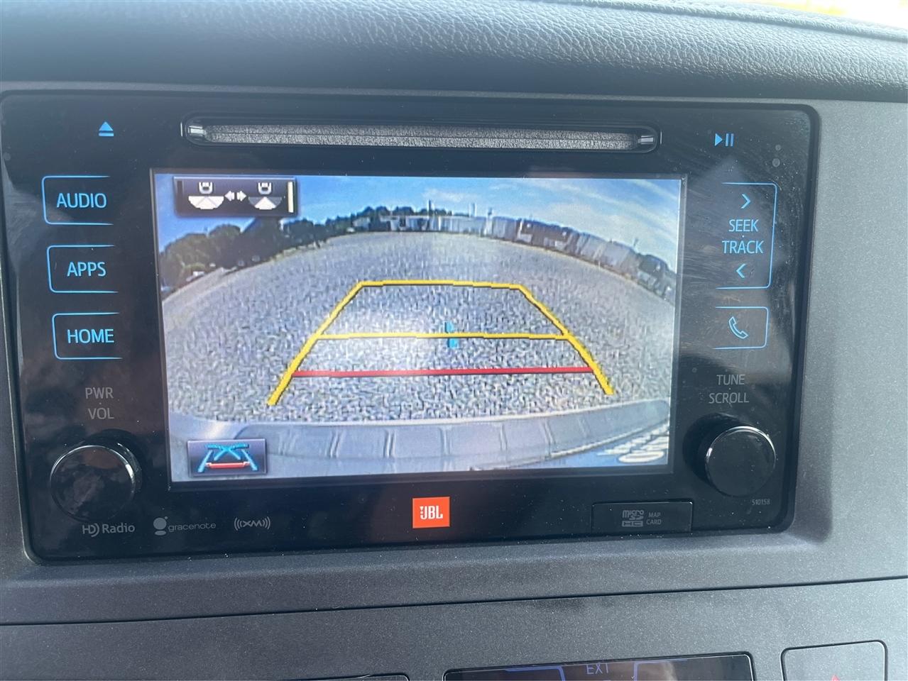 Toyota Sienna Limited Premium 7-Passenger 2016