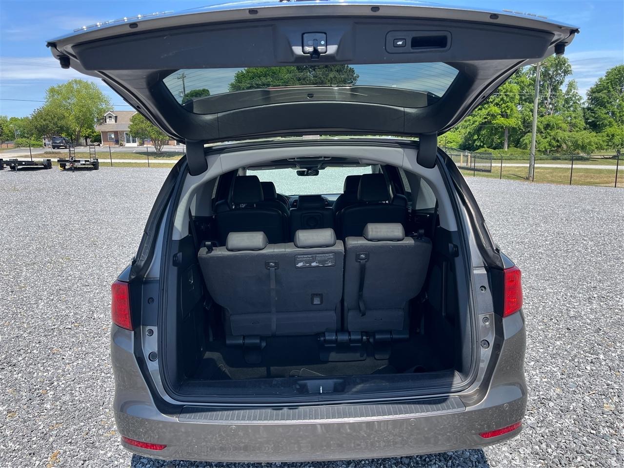 Honda Odyssey Elite 2019