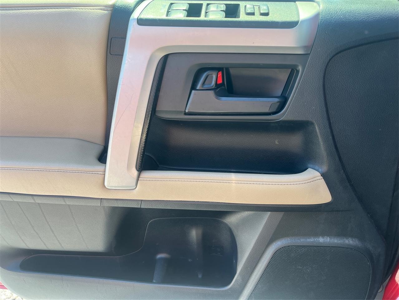Toyota 4Runner SR5 2017